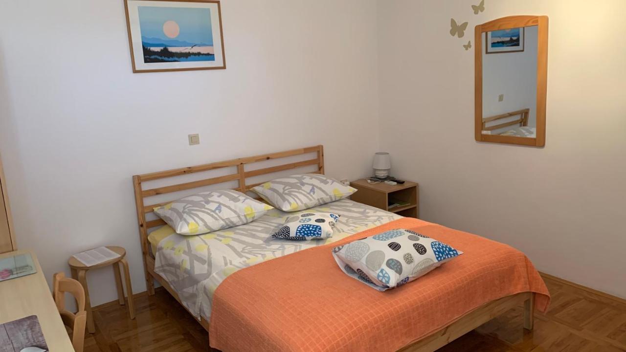 Studio Apartment And Rooms Adria Vodice Bagian luar foto