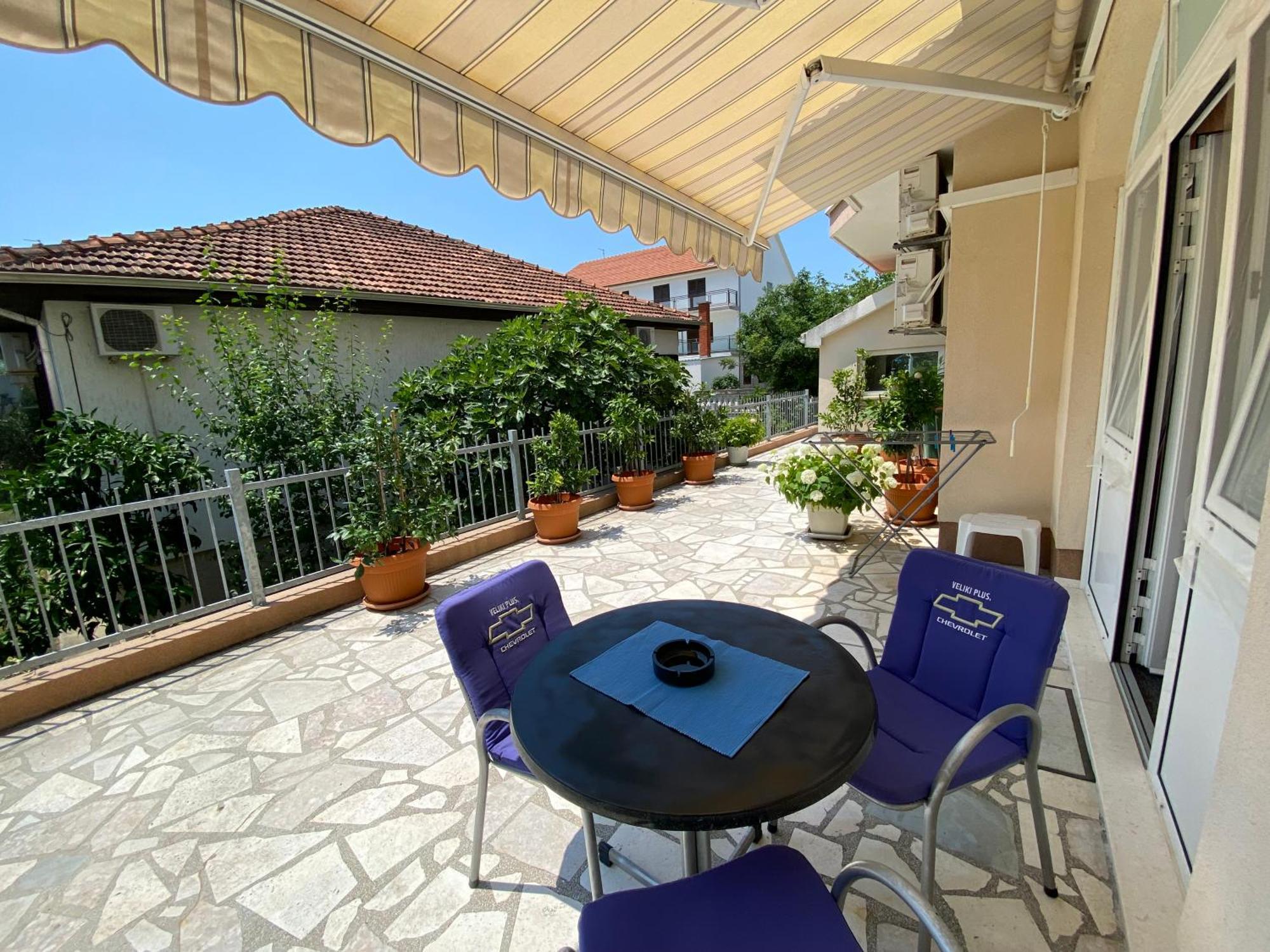 Studio Apartment And Rooms Adria Vodice Bagian luar foto