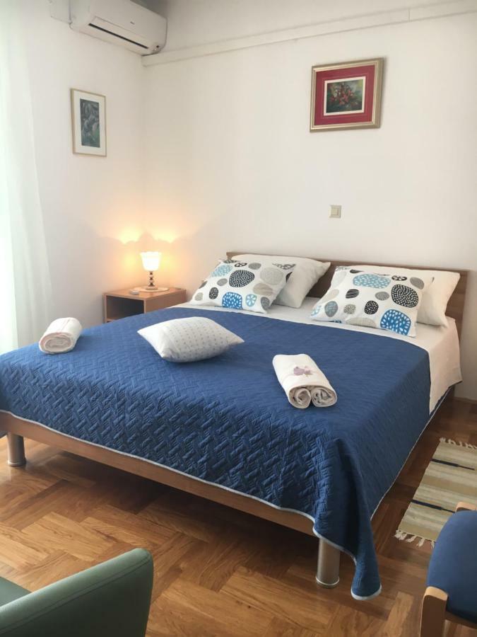 Studio Apartment And Rooms Adria Vodice Bagian luar foto